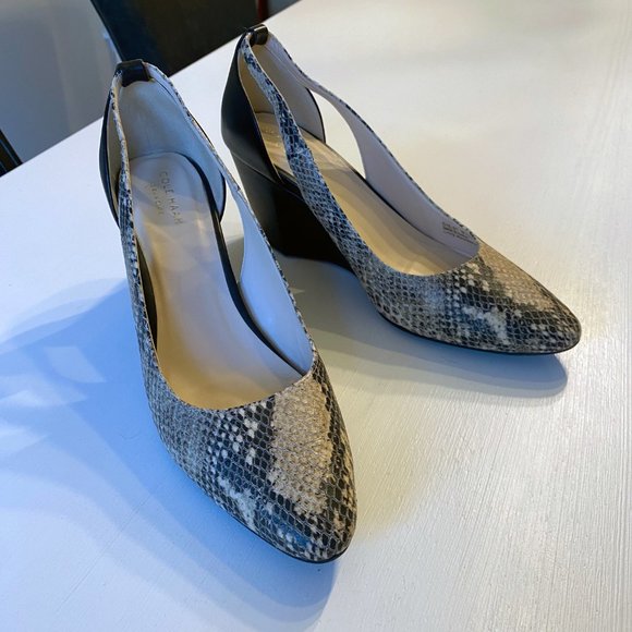 Cole Haan Women’s Grand OS Snakeskin Print‎ Wedges Size 9 B - Picture 2 of 12